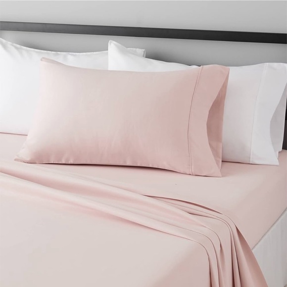Blush Pink Bed Sheet - Picture 1 of 4